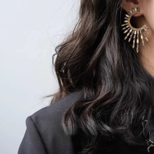 Elegant Fashion Jewelry – European & American Statement Design - Image 3